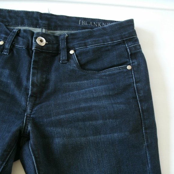 BLANK NYC Jeans Skinny Exposed Ankle Zipper Dark Wash Size 27 Cotton Spandex - Picture 5 of 14